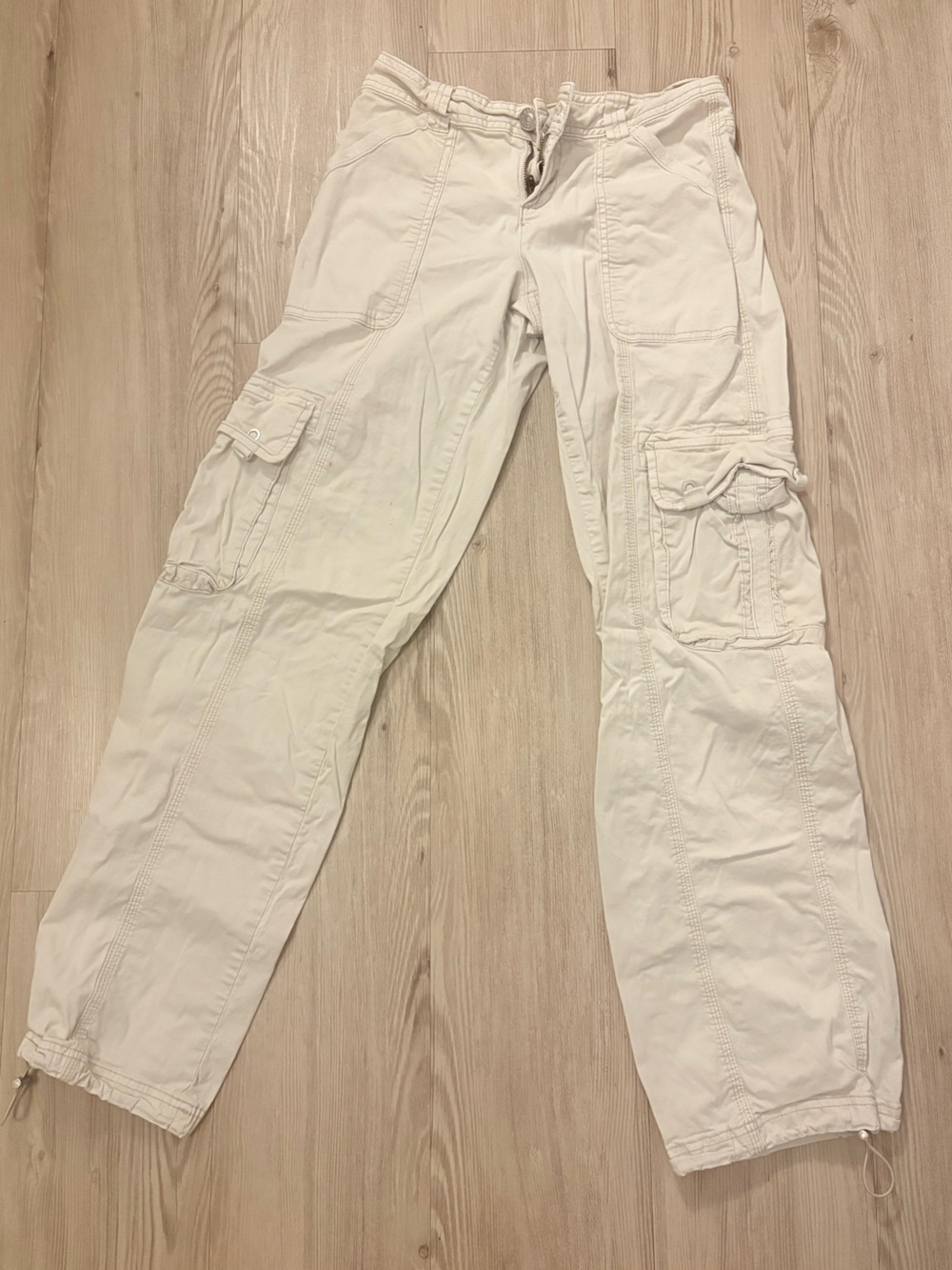 Garage Women’s Cargo Pants in Light Cream